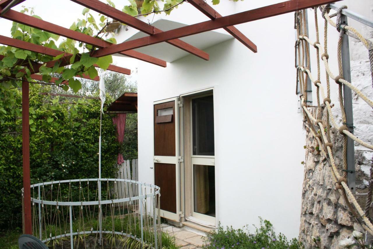 Mini Suite Alla Cascata Noci Exterior photo